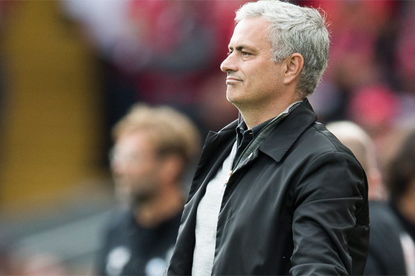 Manchester United Teknik Direktörü Jose Mourinho, 2008'de neden Barcelona'nın başına geçmediğini yıllar sonra açıklayacağını söyledi. 
