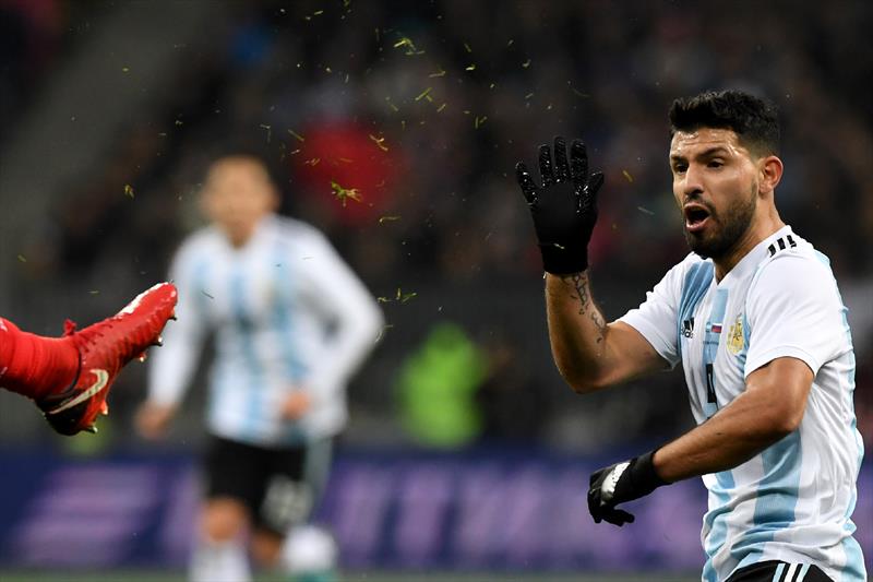 Agüero yürekleri ağza getirdi