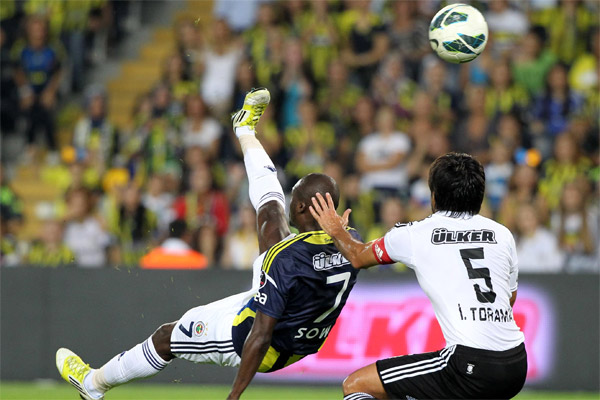 Fenerbahçe'nin Senegalli forveti Moussa Sow, Beşiktaş'a karşı oynadığı 8 derbi maçın 7'sinde gol sevinci yaşadı.
