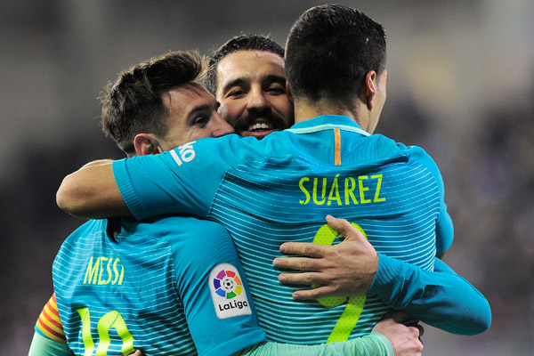 İspanyol basını, Atletico Madrid'e karşı oynanacak Kral Kupası yarı final rövanş maçında Barcelona'da kart cezalısı Neymar'ın yerine forvetin solunda Arda Turan'ın görev yapacağını yazdı.