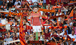 Roma efsanesi Totti, sezon sonu kariyerini sonlandırıyor