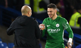 Manchester City'nin kalecisi Ederson, sezon bitmeden önce gol atmak istiyor.