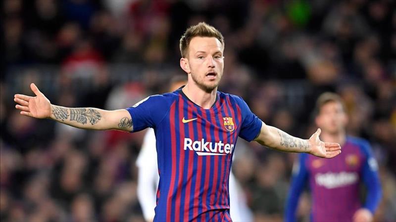 Manchester United Rakitic'i istiyor!